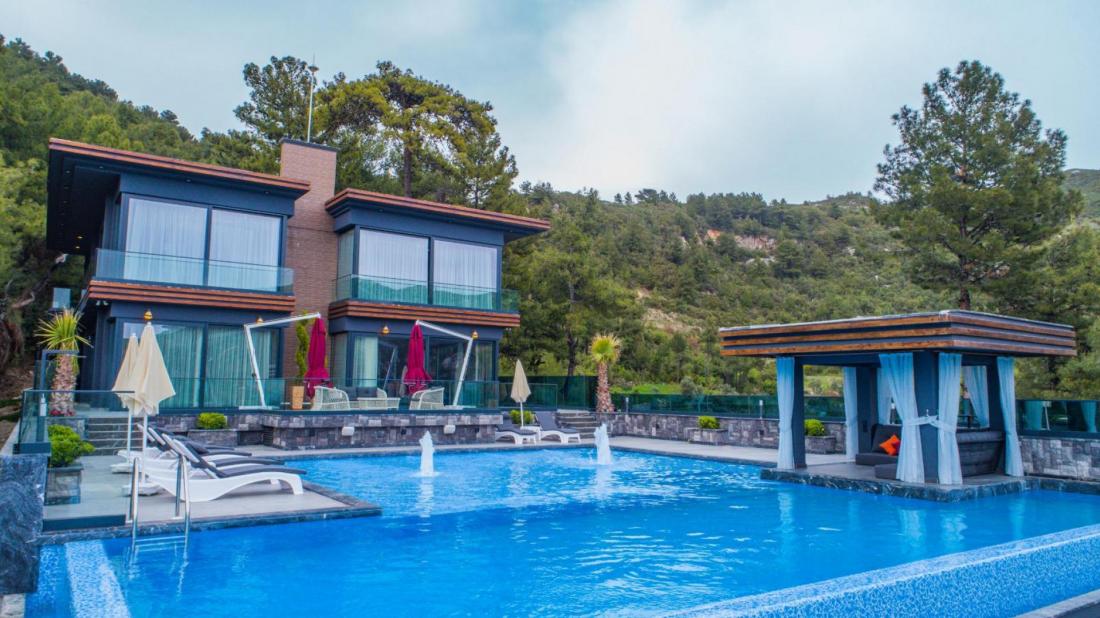 Very luxury villa for sale in Antalya-Kash