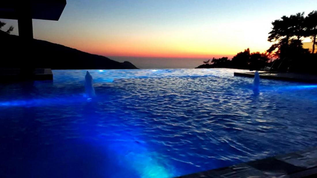 Very luxury villa for sale in Antalya-Kash