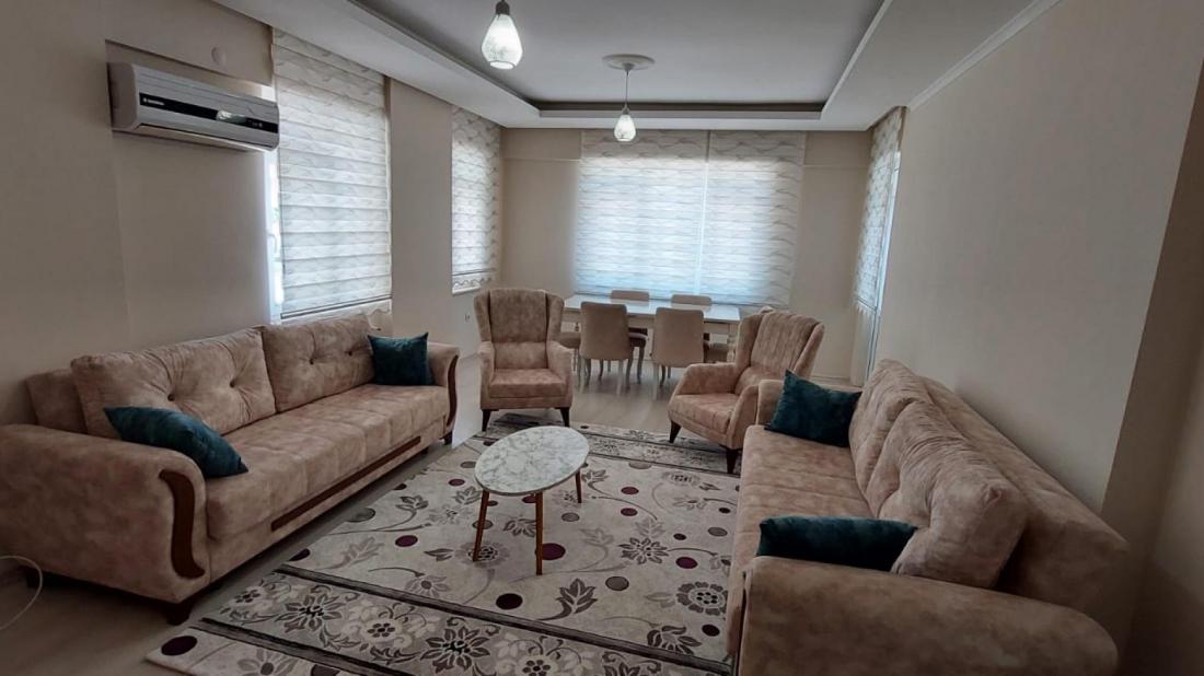 Three-bedroom furnished apartment for sale in Liman Konyaalti