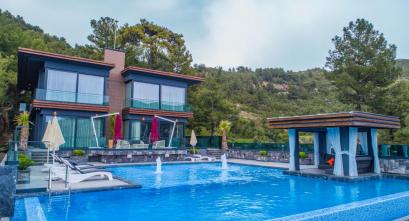 Antalya-Kaş satılık çok lüks villa