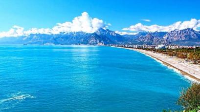 Konyalti Plajı Antalya'da dünyanın en güzel plajları