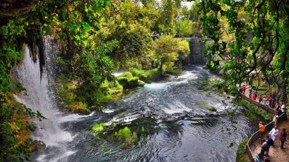 Antalya'da Dodan Şelalesi